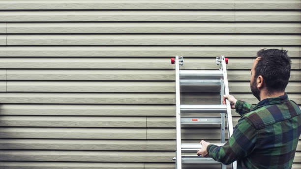 Affordable siding repair and maintenance services in Forsyth, MT